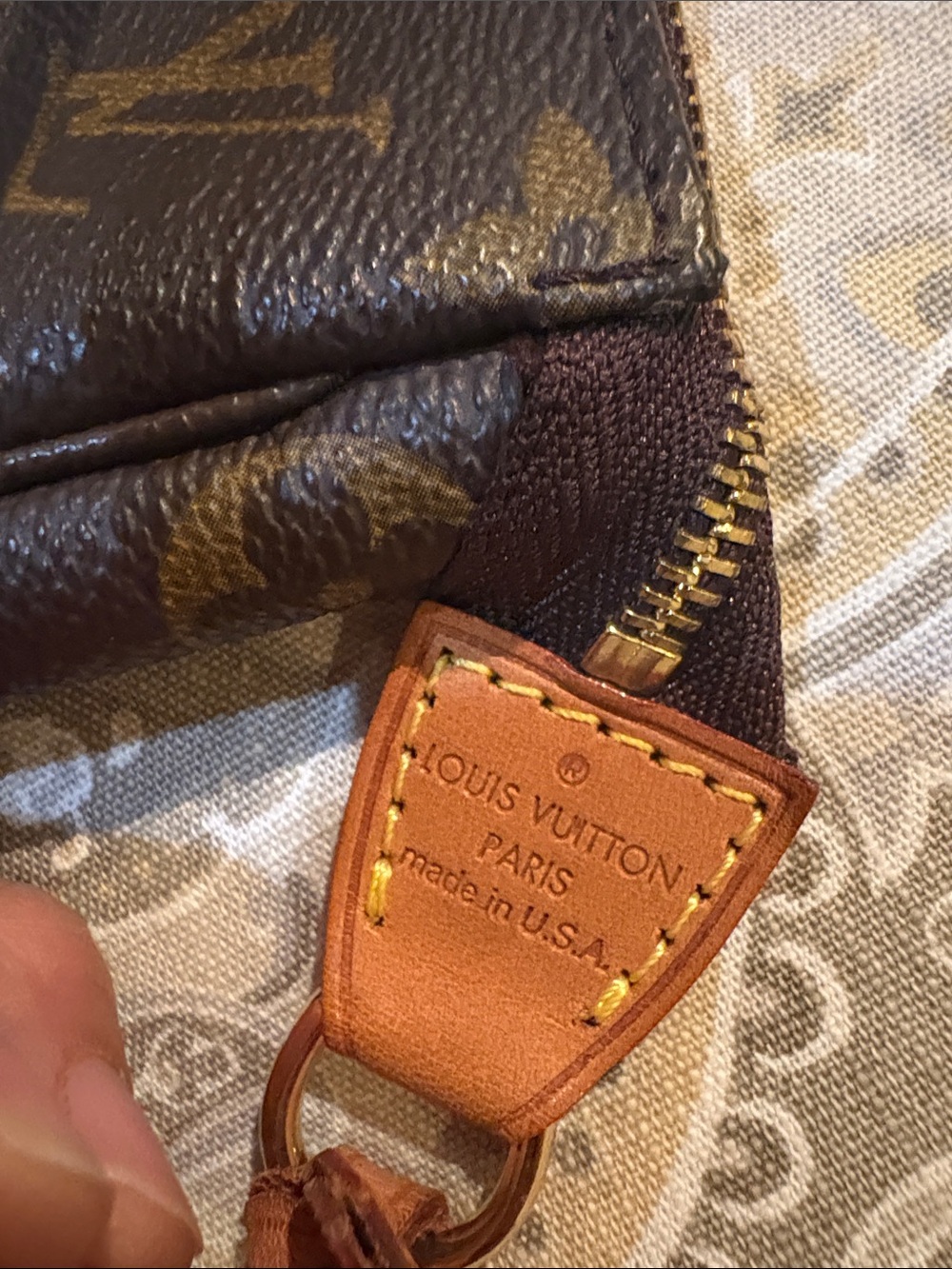 Louis Vuitton Brown Monogram Shoulder Pochette with Vachetta Strap - Picture 5 of 12